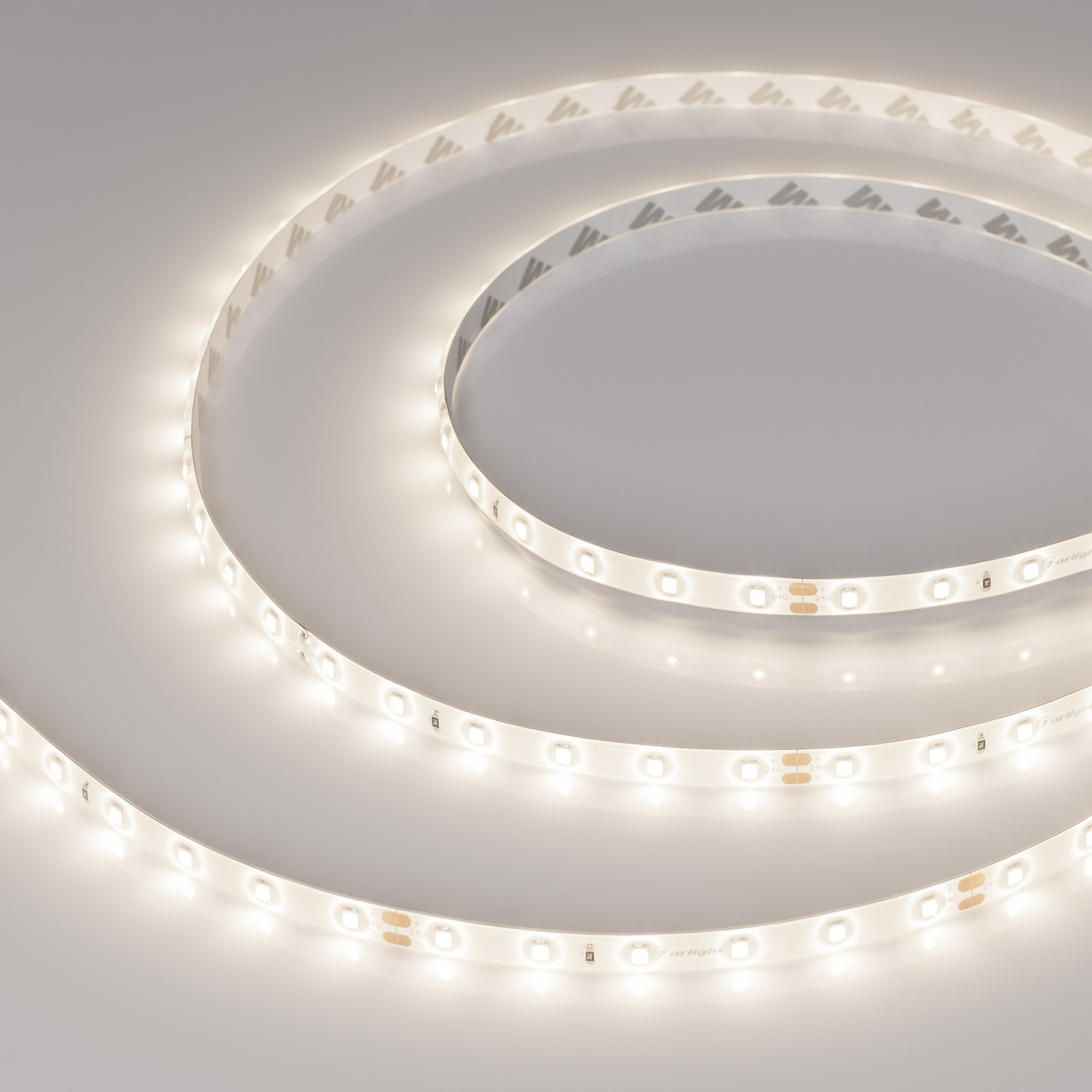 Светодиодная лента герметичная RTW-SE-A60-8mm 24V Day4000 (4.8 W/m, IP65, 2835, 5m) (Arlight, 4.8 Вт/м, IP65)