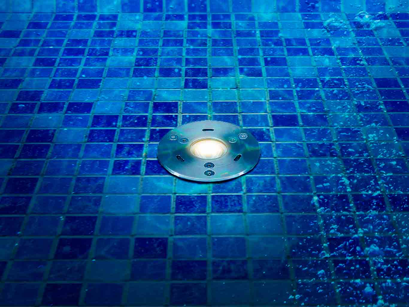 Светильники AQUA – эффектная подсветка водоемов