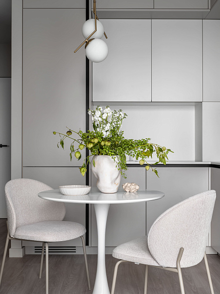 Жилой интерьер квартиры в ЖК "Метрополия"