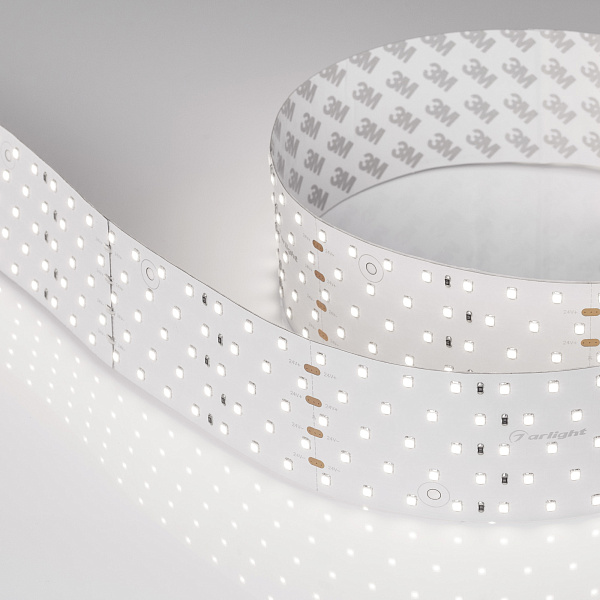 Светодиодная лента RT 2-2500 24V Day5000 5x2 (2835, 875 LED, CRI98) (Arlight, 36 Вт/м, IP20) Lednikoff
