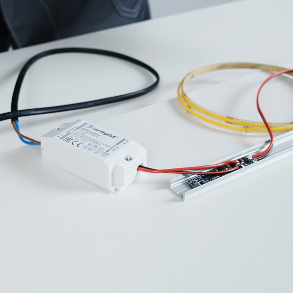 Сенсорный диммер SR-RULE-DIM-CPCT (12-24V, 1x3A, 55x10mm) (Arlight, Открытый) Lednikoff