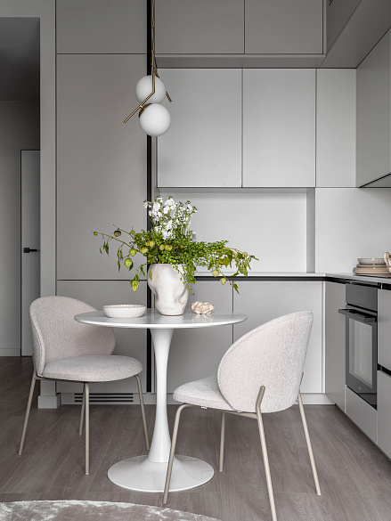 Жилой интерьер квартиры в ЖК "Метрополия"