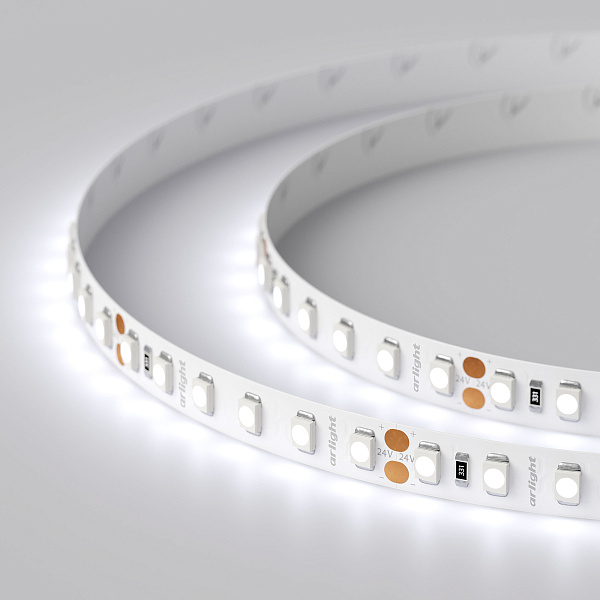 Светодиодная лента RT 2-5000 24V Cool 8K 2x (3528, 600 LED, LUX) (Arlight, 9.6 Вт/м, IP20) Lednikoff