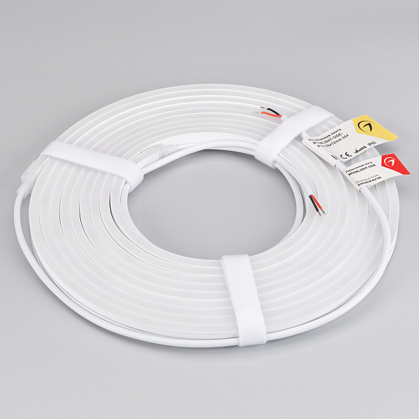 Светодиодная лента герметичная MOONLIGHT-SIDE-A120-06x12mm 24V Warm3000 (9.6 W/m, IP65, 5m, wire x2) (Arlight, Вывод прямой, 3 года)