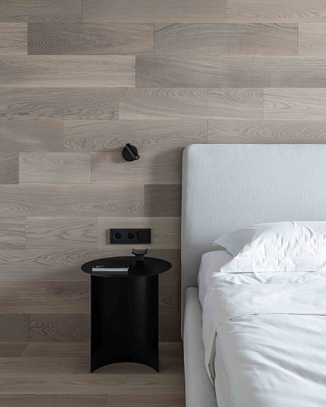 Квартира для юриста в черно-белых тонах г. Москва