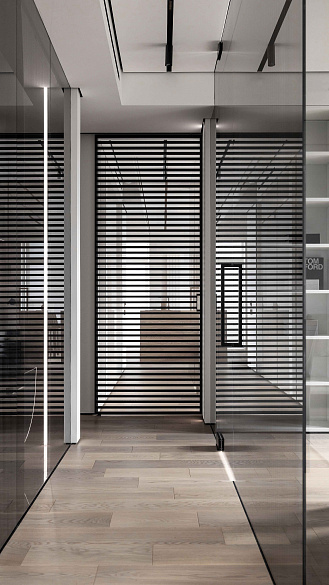 Квартира для юриста в черно-белых тонах г. Москва