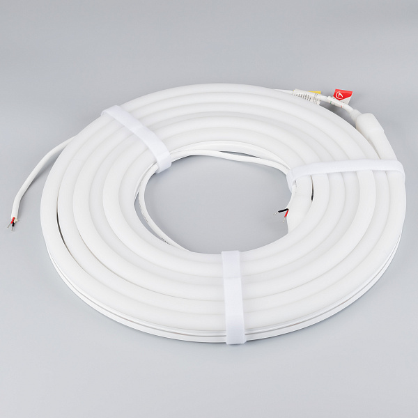 Светодиодная лента герметичная MOONLIGHT-SIDE-A140-12x24mm 24V Day5000 (9.6 W/m, IP68, 5m, wire x2) (Arlight, Вывод прямой, 3 года)