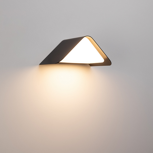 Светильник LGD-Wall-Delta-1B-12W Warm White (Arlight, IP54 Металл, 3 года) Lednikoff
