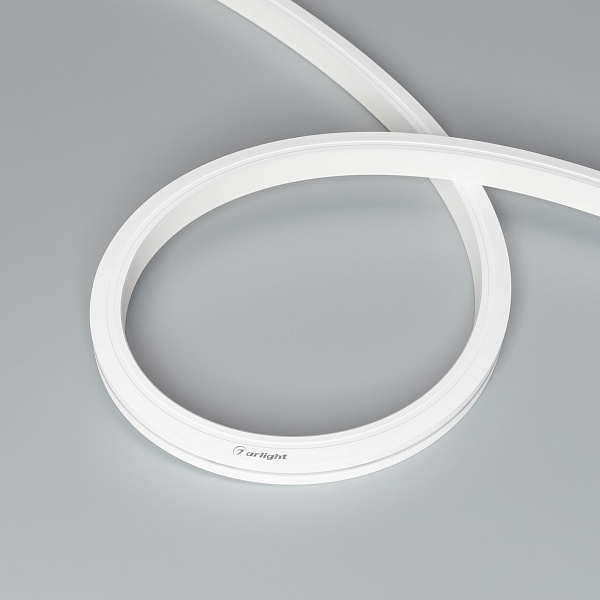 Светодиодная лента герметичная MOONLIGHT-TOP-A140-13x12mm 24V Day4000 (9.6 W/m, IP67, 5m, wire x2) (Arlight, Вывод боковой, 3 года)